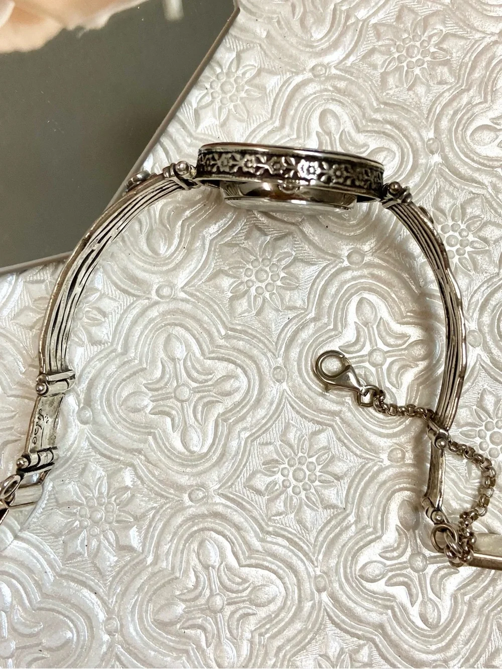 Silpada Designs Hammered Sterling Silver 925 Bracelet Watch Marked 